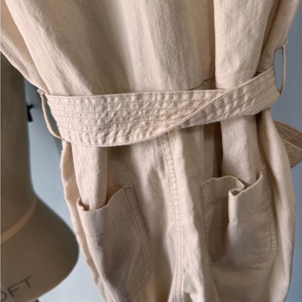 Banana Republic Cream Button-Up Jumpsuit - Picture 6 of 8